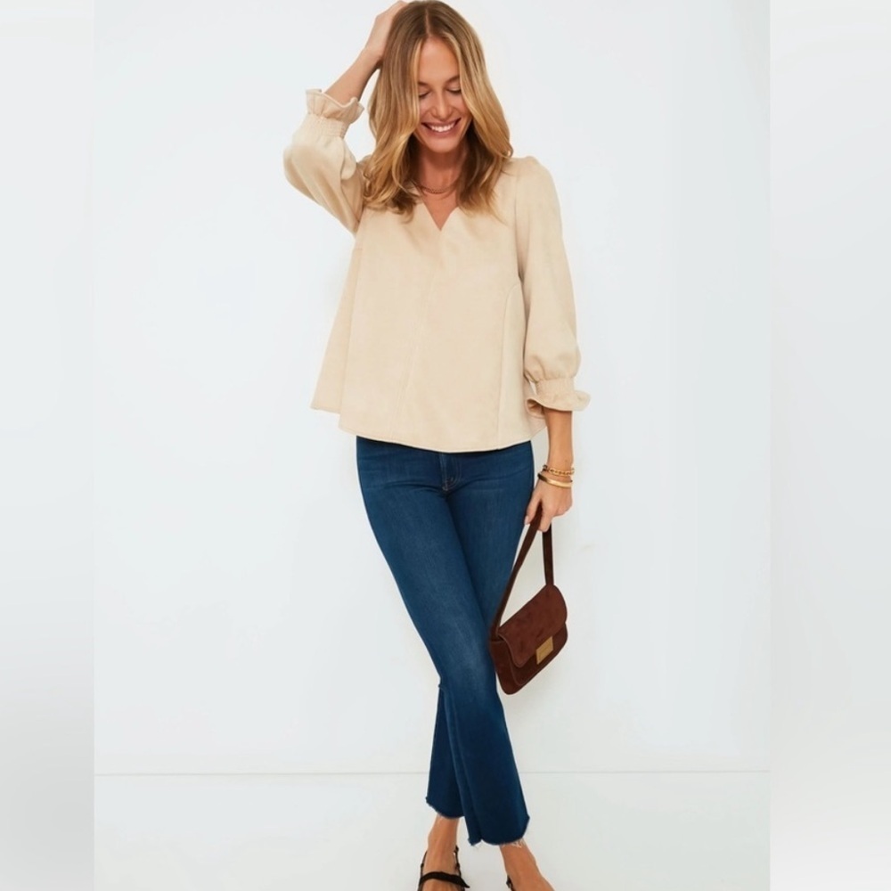 Tuckernuck Easton V-Neck Ruffles 3/4 Sleeve Top Shirt Suede Top Shirt Blouse M - Picture 4 of 15